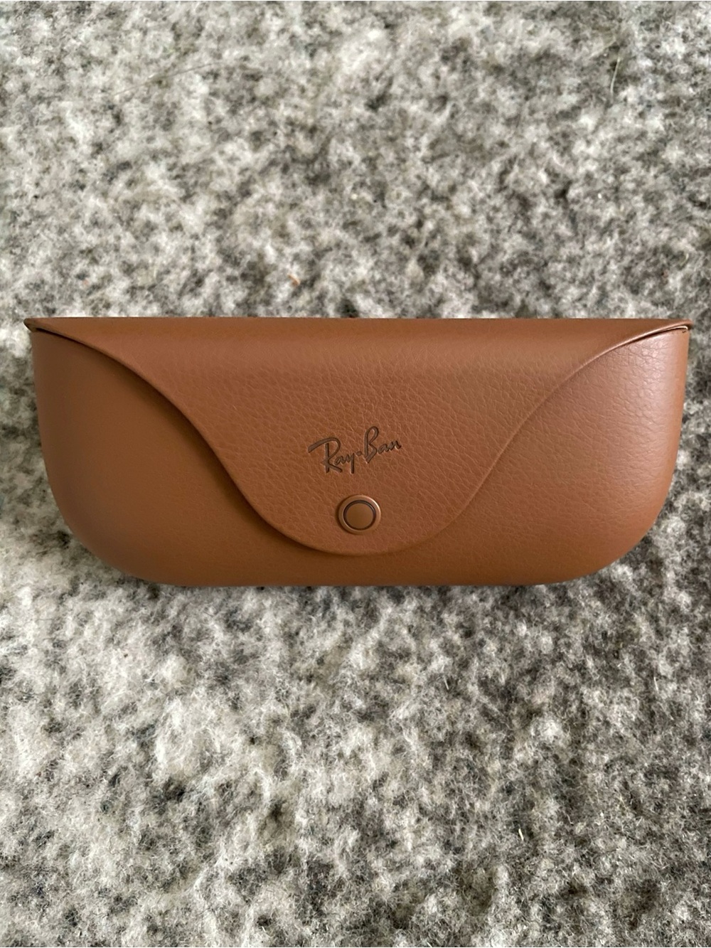Ray-Ban | Meta Charging Case